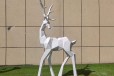 喷漆不锈钢几何切面鹿雕塑厂家