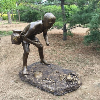 仿真童趣主題雕塑加工廠,小孩做游戲雕塑