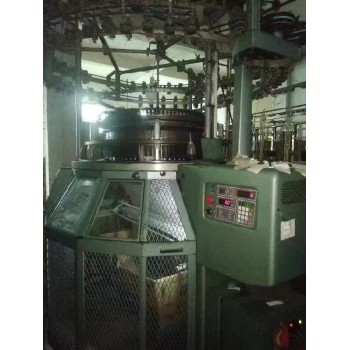 东莞硕玛-二手油压机收购，四柱拉伸液压机回收实地