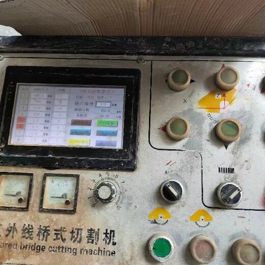 十堰熱電廠機(jī)械設(shè)備回收、大型粉煤鍋爐汽輪機(jī)組收購(gòu)