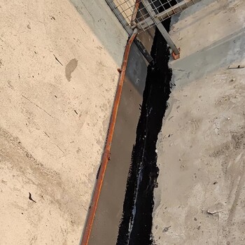 花都區(qū)天面漏水窗戶漏水房屋補漏工程電話