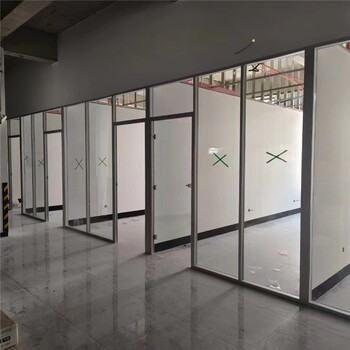 威海榮成市定制辦公室玻璃隔斷廠家,玻璃隔斷
