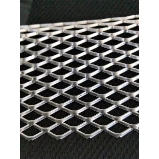 山西生产菱形钢板网报价及图片-钢板菱形网价格