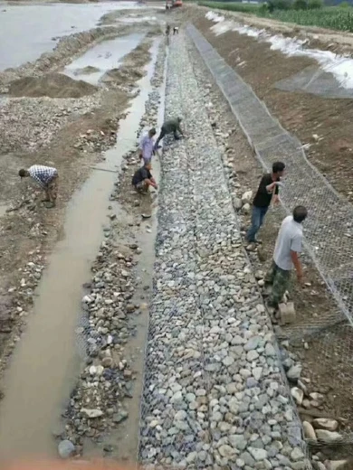 鍍鋅格賓網(wǎng)供應(yīng)商甘肅生產(chǎn)格賓網(wǎng)價(jià)格