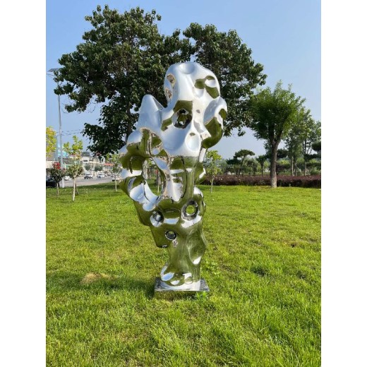湖南抽象不锈钢太湖石假山雕塑出售
