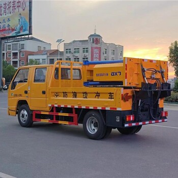 黑龙江鸡西高速防撞缓冲车蓝牌缓冲车