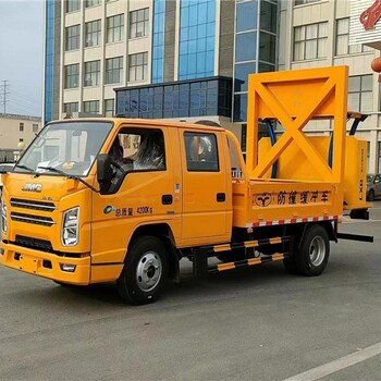 台湾花莲县高速防撞缓冲车蓝牌缓冲车