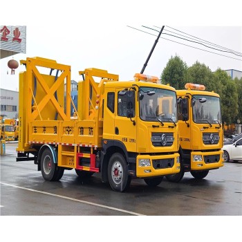 西藏阿里藍牌高速防撞車藍牌公路防撞養(yǎng)護車報價
