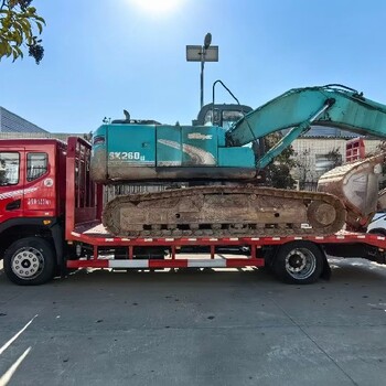 江蘇南通銷售拉挖機的低平板拖車報價廠家