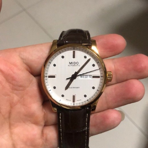 光谷回收旧手表（免费看真假）请直接说明