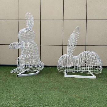 湖北园林不锈钢丝编制镂空动物雕塑材质