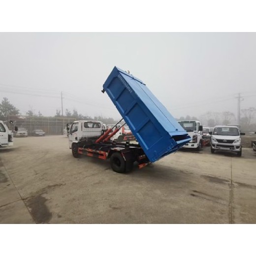 蘭州城關(guān)解放勾臂垃圾車