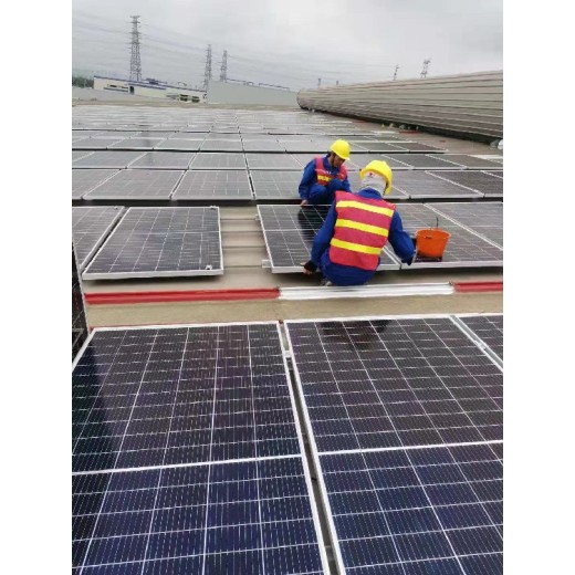 广东珠海工厂屋顶光伏发电需要多少钱,5kw光伏发电