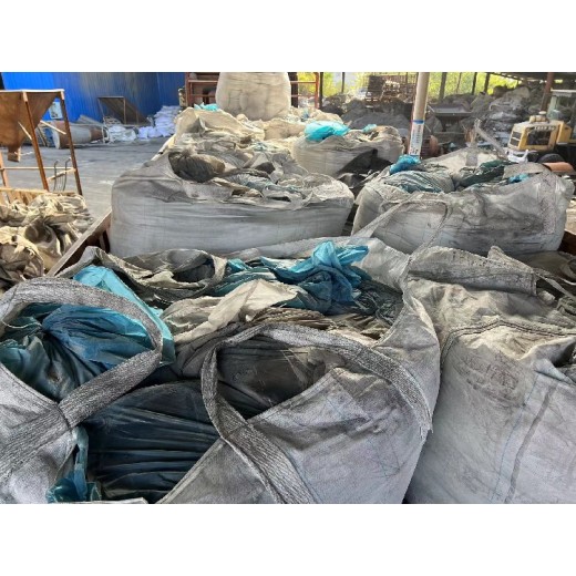 温州三元材料回收多少钱一吨