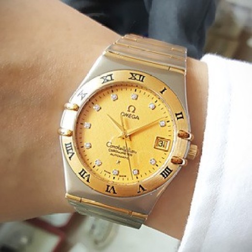 呼伦贝尔天梭手表回收-男士表比女士的值钱