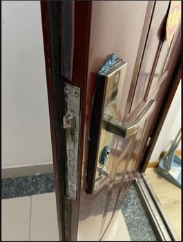 灞橋區木門防盜門維修上色改色出售