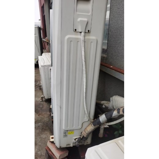 珠海废旧工业冷水机组收购、商用中央空调回收自行拆除