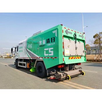 昆明祿勸15噸吸塵車(chē)