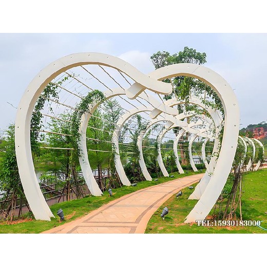 網紅打卡不銹鋼愛心長廊雕塑公園景觀拱門金越雕塑