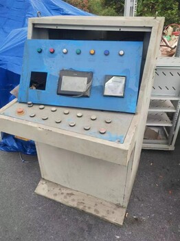 二手半自動(dòng)卷板機(jī)新疆二手卷板機(jī)機(jī)械二手卷板機(jī)