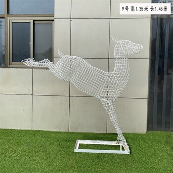 鐵藝編織鏤空鹿雕塑公園動物雕塑廠家