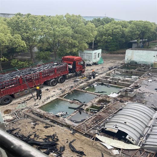 化工拆除服務(wù)公司承包電子廠拆除有危化品處置資質(zhì)拆除團(tuán)隊(duì)