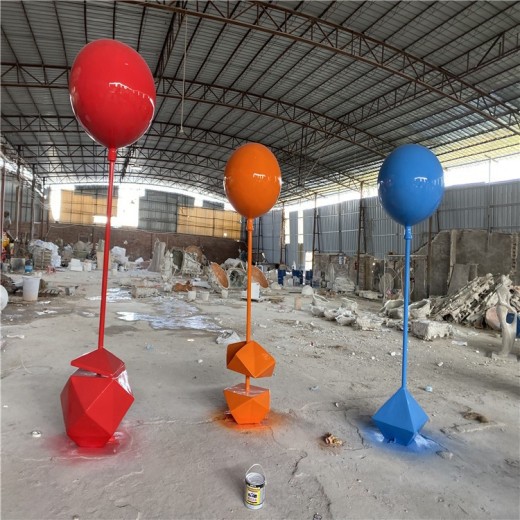 玻璃钢彩绘气球雕塑，商场雕塑摆件