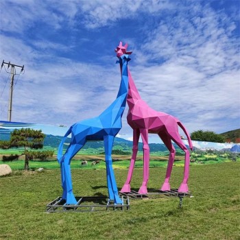 不锈钢切面长颈鹿雕塑几何切面动物雕塑厂家