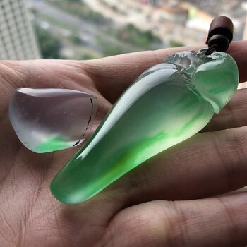 景德鎮(zhèn)回收翡翠手鐲的店鋪