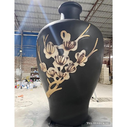 抽象不銹鋼酒瓶造型雕塑擺件鏡面酒瓶標(biāo)志雕塑金越雕塑