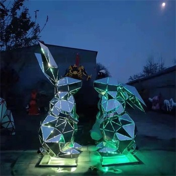 曲陽(yáng)鏡面不銹鋼兔子雕塑定做
