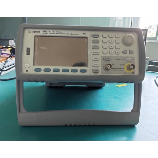 回收是德科技Keysight33622A函数信号发生器