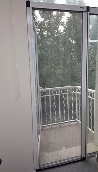 無軌隱形紗門通風(fēng)擋塵防蟲北京意美達(dá)紗窗廠家