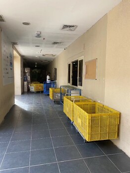 遼寧發(fā)牌子衣服包包鞋子到阿聯(lián)酋,價(jià)格優(yōu)惠