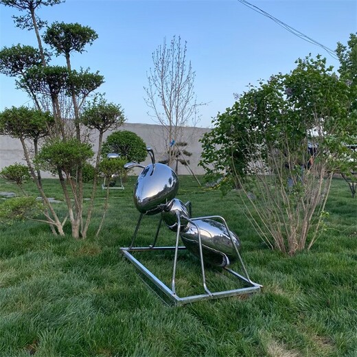 不銹鋼發(fā)光螞蟻雕塑不銹鋼仿真動(dòng)物雕塑景觀小品