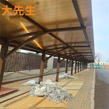 透明多層陽(yáng)光板使用壽命