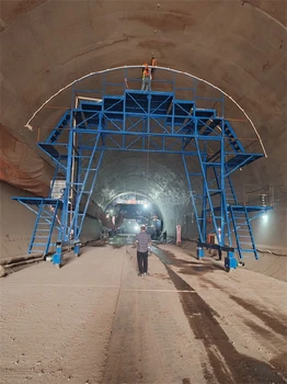 晉城厚榮隧道噴淋養(yǎng)護臺車