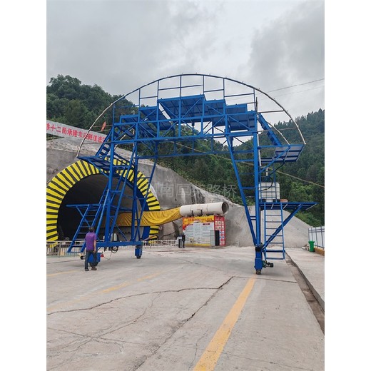保山厚榮隧道噴淋養護臺車(chē)廠(chǎng)家
