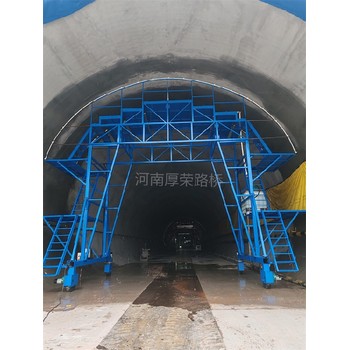 密云生產(chǎn)厚榮隧道噴淋養(yǎng)護(hù)臺(tái)車