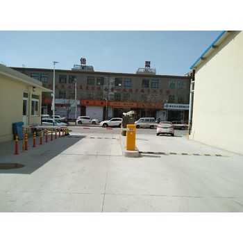 煙臺龍口市電動道閘多少錢一臺,煙臺停車場道閘
