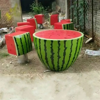 江西玻璃鋼仿真西瓜雕塑定制廠家,瓜果蔬菜雕塑