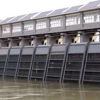 梅州水電站回轉式格柵除污機