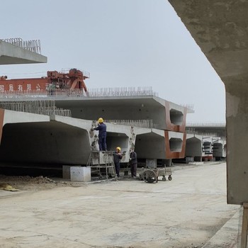 濟(jì)南橋梁壓漿料公路橋梁加固孔道注漿壓漿劑