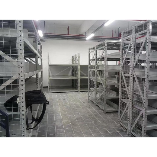 內(nèi)蒙古加厚層板貨架,鑄造層板貨架廠