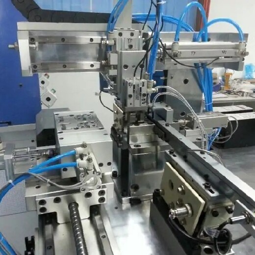 惠州自動(dòng)化機械廢舊設備回收,回收家電飲水機流水線(xiàn)傳送帶設備