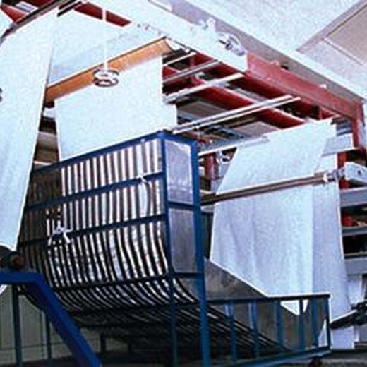 深圳印染生產(chǎn)線機(jī)械設(shè)備回收,回收二手高溫小樣機(jī)拉幅定型機(jī)
