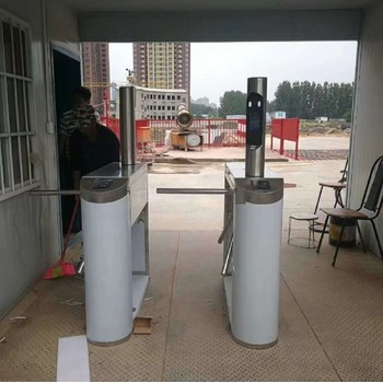 周至道閘安裝廠家，周至人行道閘安裝電話，停車收費道閘安裝維修