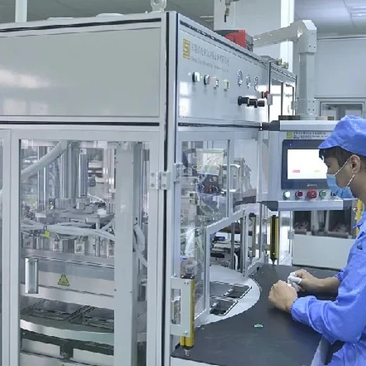 光明新區(qū)電子廠生產(chǎn)線(xiàn)設(shè)備回收,回收太陽(yáng)能電池硅片超聲波清洗機(jī)