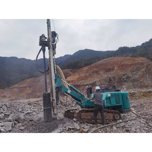 安徽生產(chǎn)孔山KS666多功能微型樁鉆機