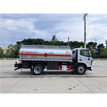 油罐車10噸五噸油罐車廠家